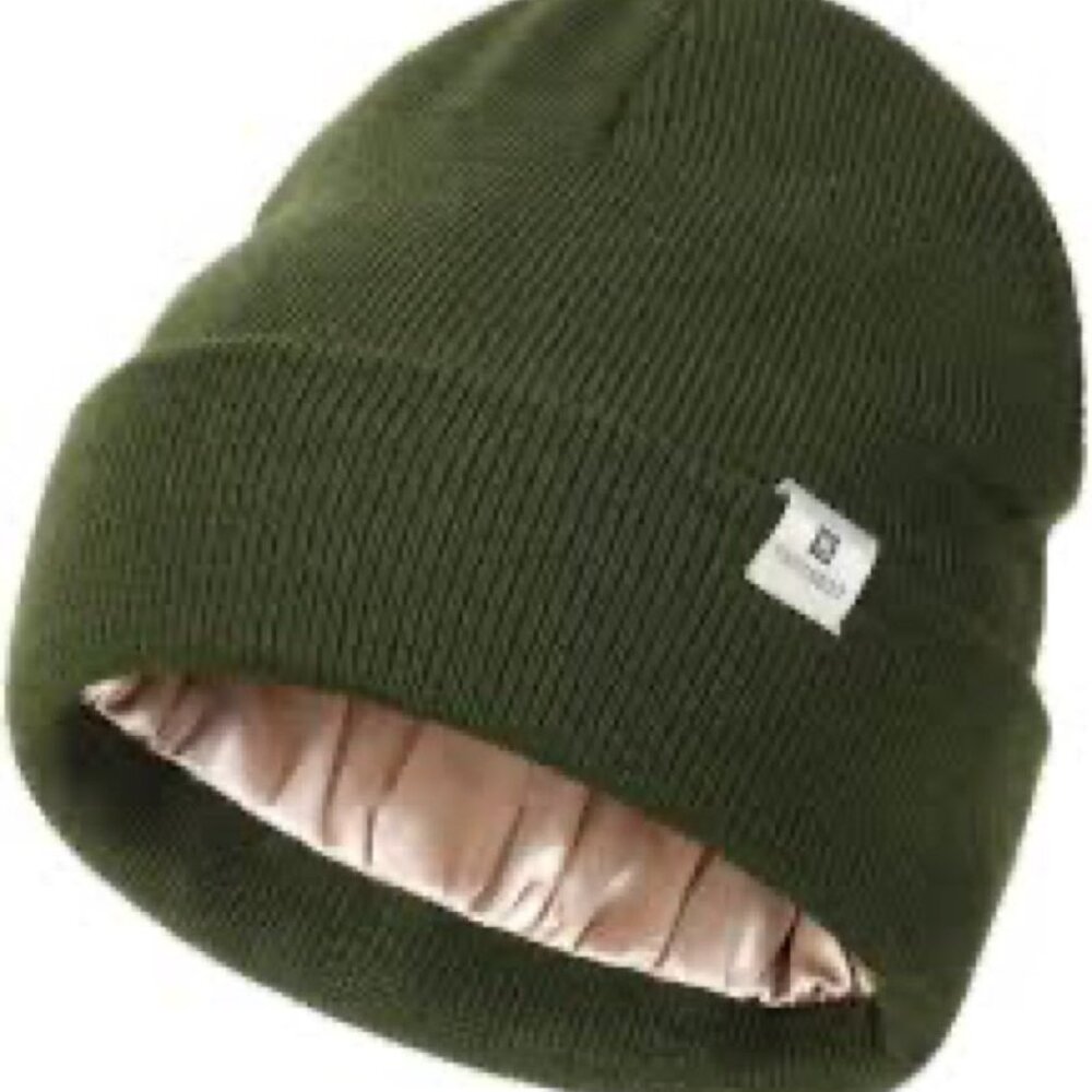 YANIBEST Satin Lined Knit Winter Beanie for Boys Girls Toddler Hats Green NWT